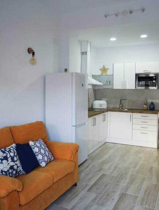 Apartamento Ana'S Cerca Del Parque Tecnologico Malaga Exterior photo